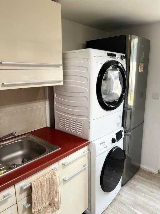 Maison Spacieuse Proche Paris Holiday home Bonneuil-sur-Marne
